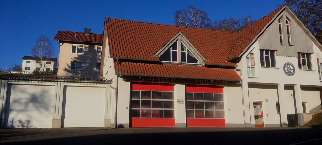 Ansicht des Feuerwehrgebäudes der Feuerwehr Magdlos